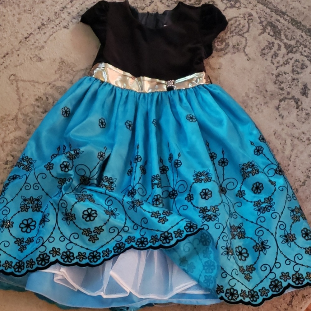 Girls Holiday Dress